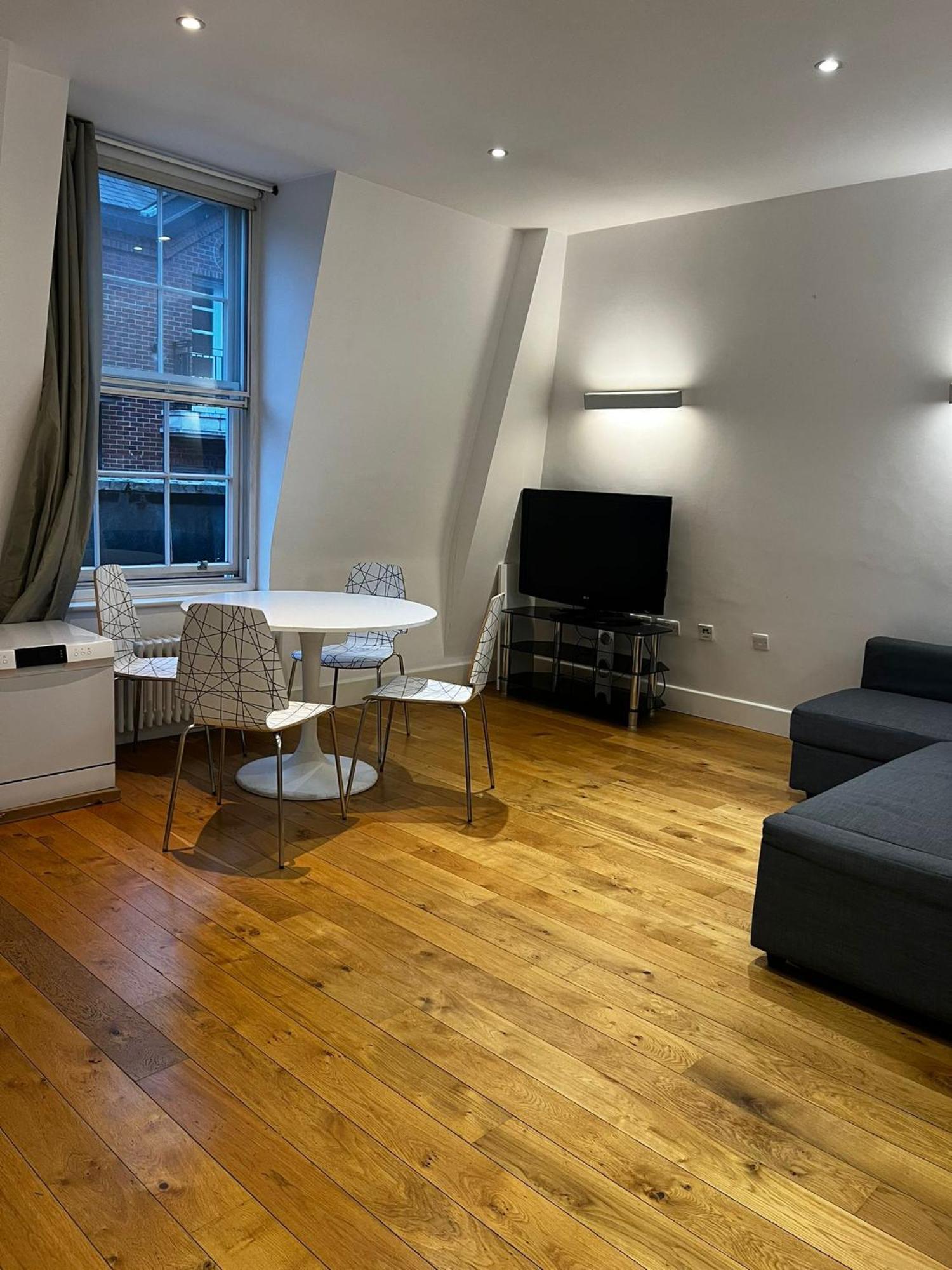 לונדון One Bedroom Apartment In Holborn מראה חיצוני תמונה